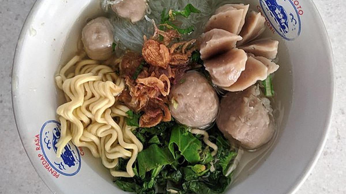 Bakso Anda Khas Solo: Rasa Solo yang Menggoda di Hati Cilacap